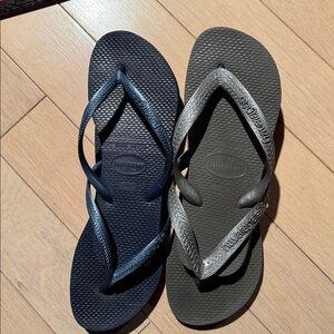HAVAIANAS FLIP FLOPS Lot Of 2 pairs 35/36